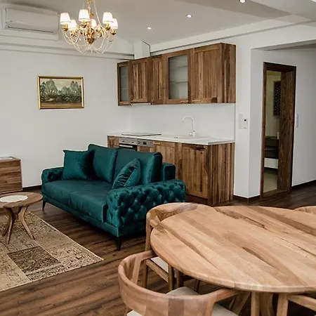 Aparthotel Edemus - & Restaurant